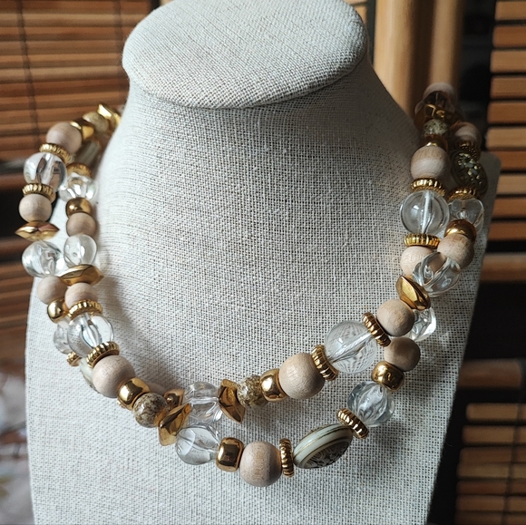 Limited Express Wood Acrylic Lucite Long EXP Gold Tone Dual Strand - Picture 14 of 16